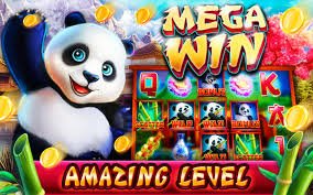 Live Teen Patti dealer and gaming table on italia188 login